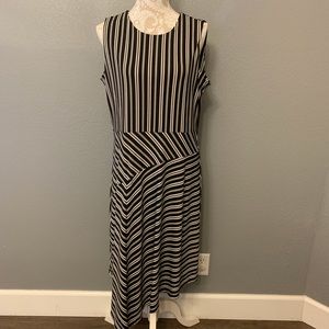 Banana Republic NWT Dress Black and White L